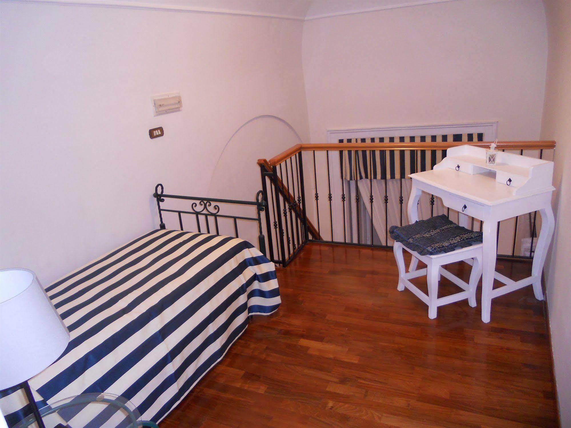 Palazzo Magnocavallo Bed & Breakfast