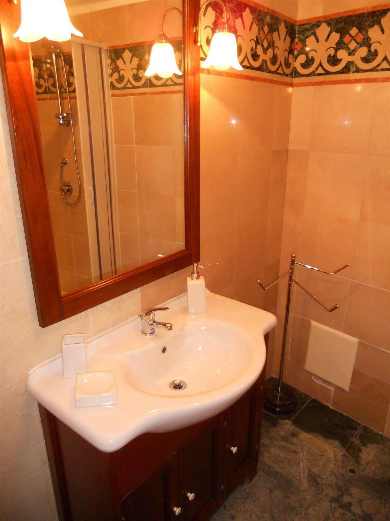 Palazzo Magnocavallo 3* Naples