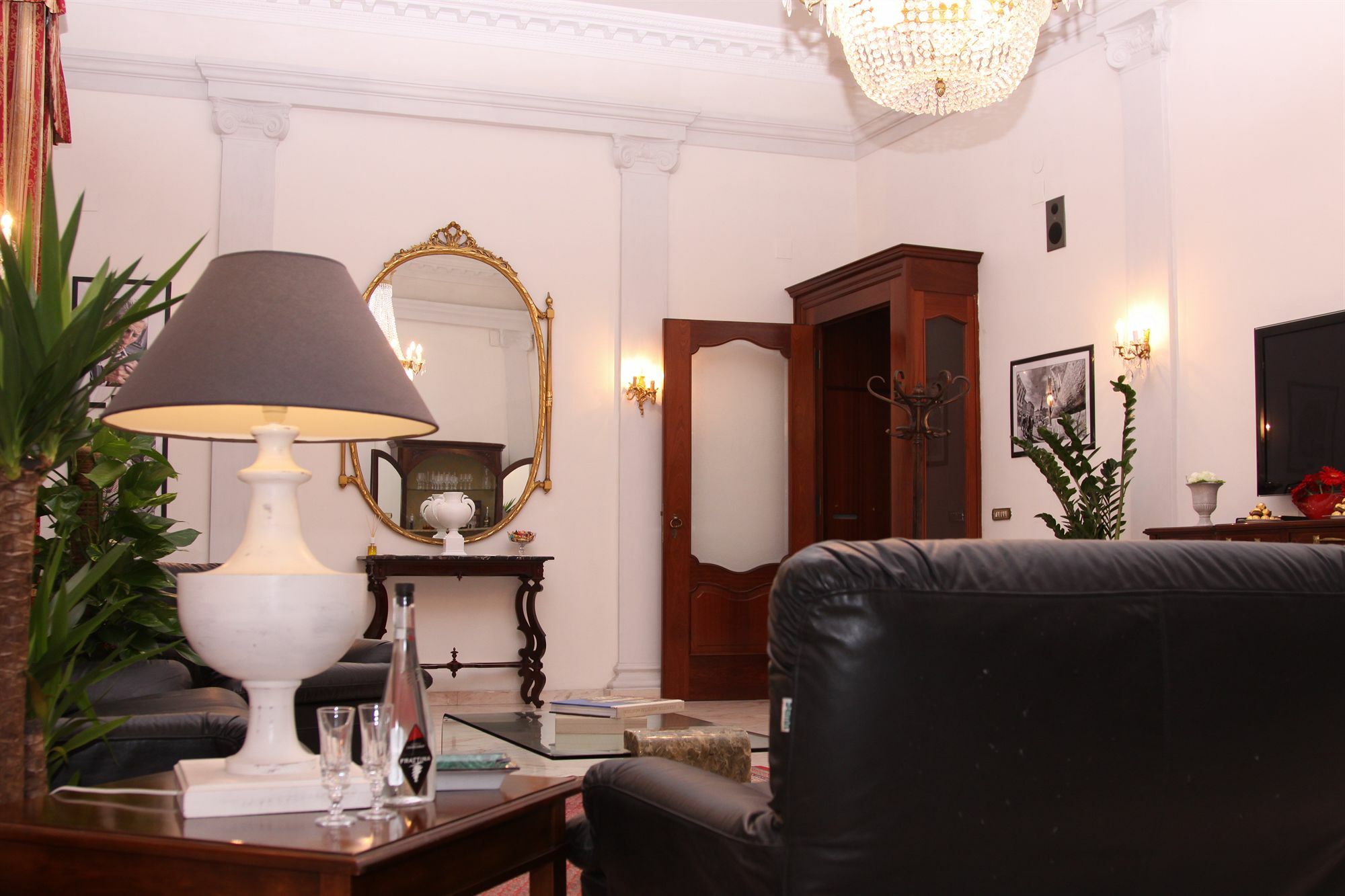 Bed & Breakfast Palazzo Magnocavallo Naples